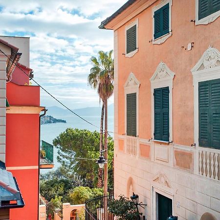 Santa Chiara Apartment By Wonderful Italy Genua Exteriör bild