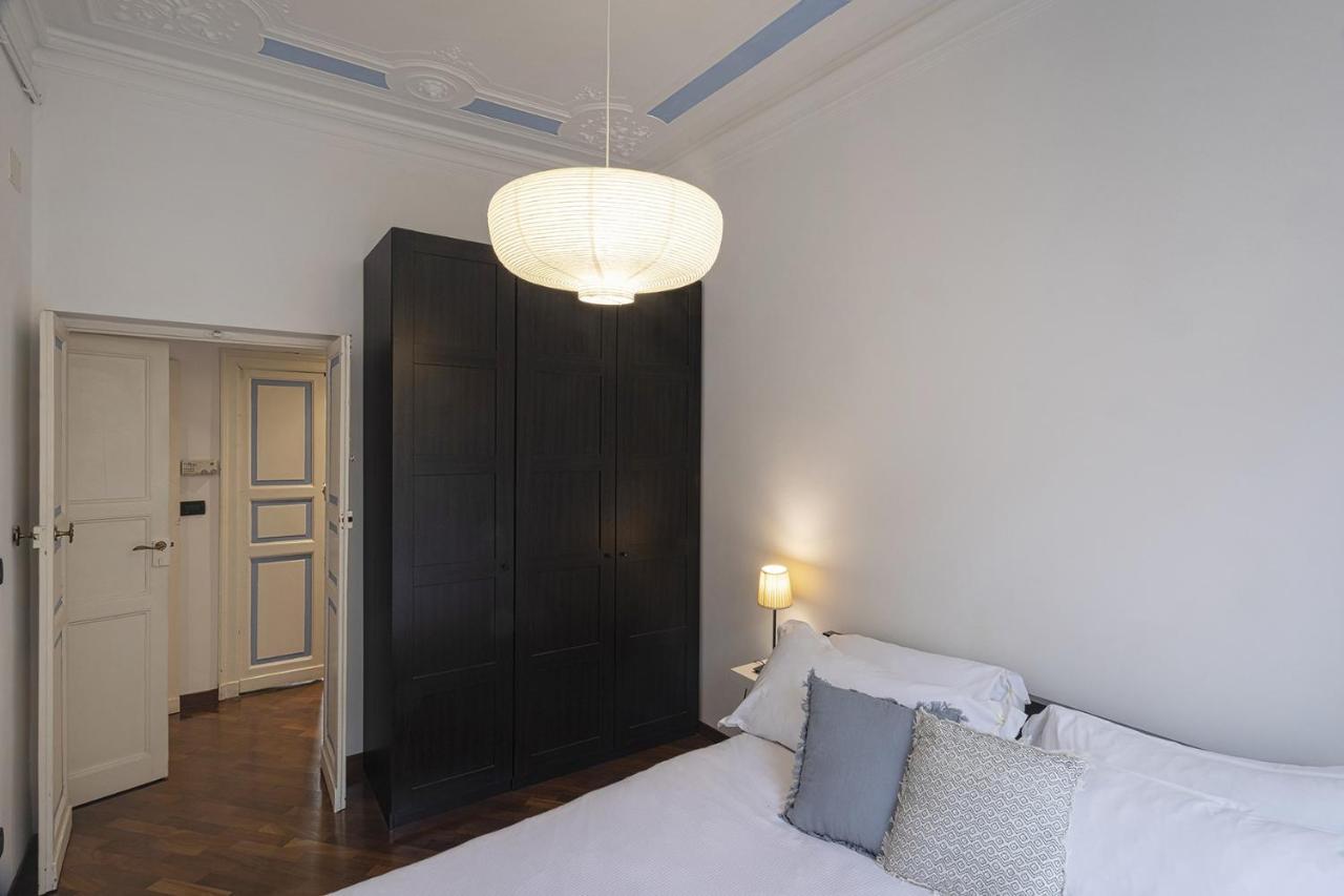 Santa Chiara Apartment By Wonderful Italy Genua Exteriör bild